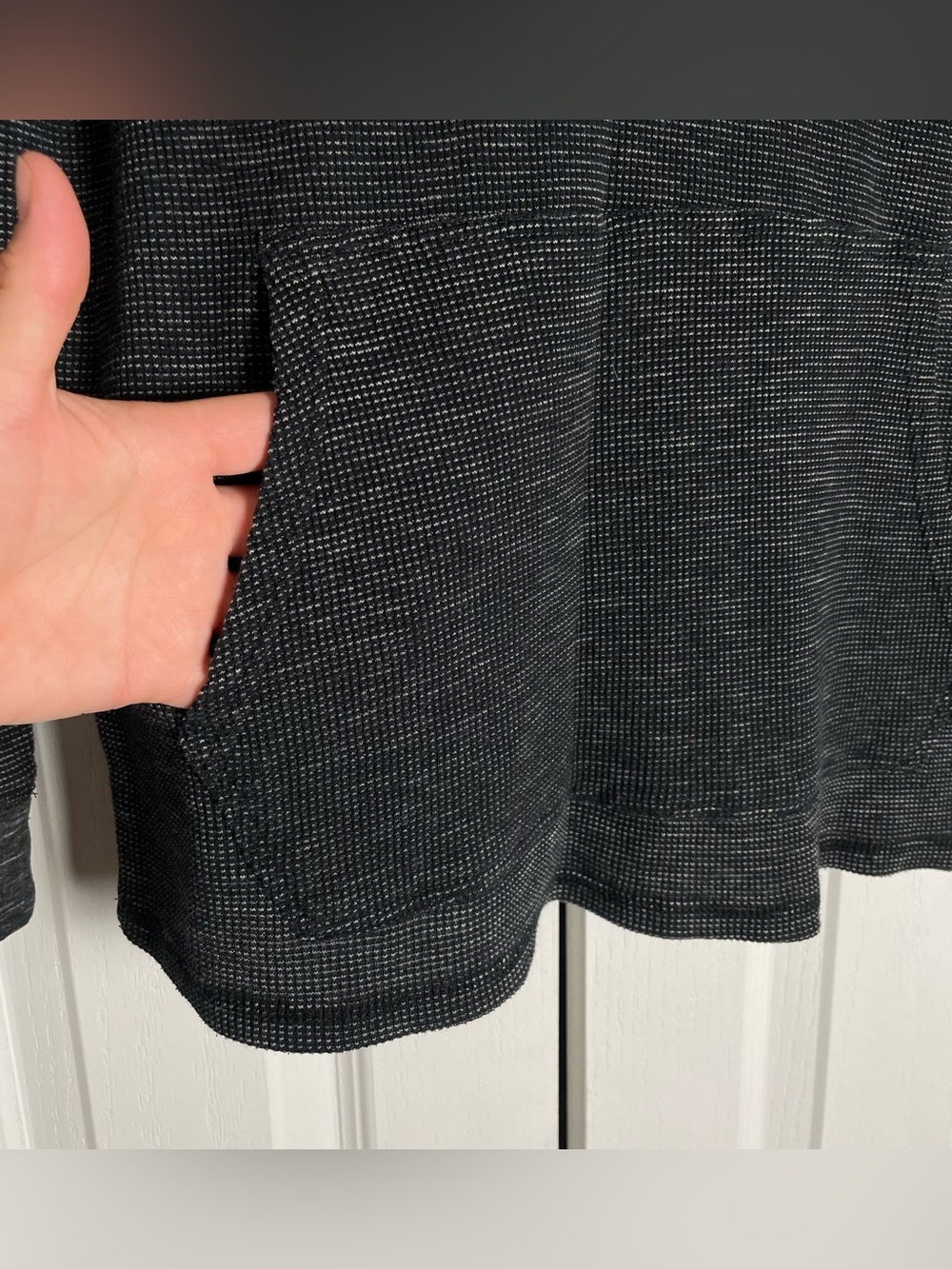 O'Neill Hoodie Shirt Men’s M Black Thermal Waffle Knit Pullover Kangaroo Pocket - Picture 4 of 11